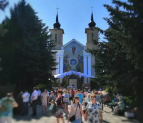 (Українська) Костел Святого Станіслава у Городку стане санктуарієм: усіх запрошують на урочистості