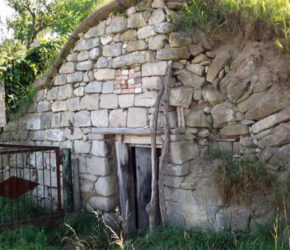 (Українська) Цегляний літопис Городка: що знайшли на руїнах однієї з найстаріших цукроварень України